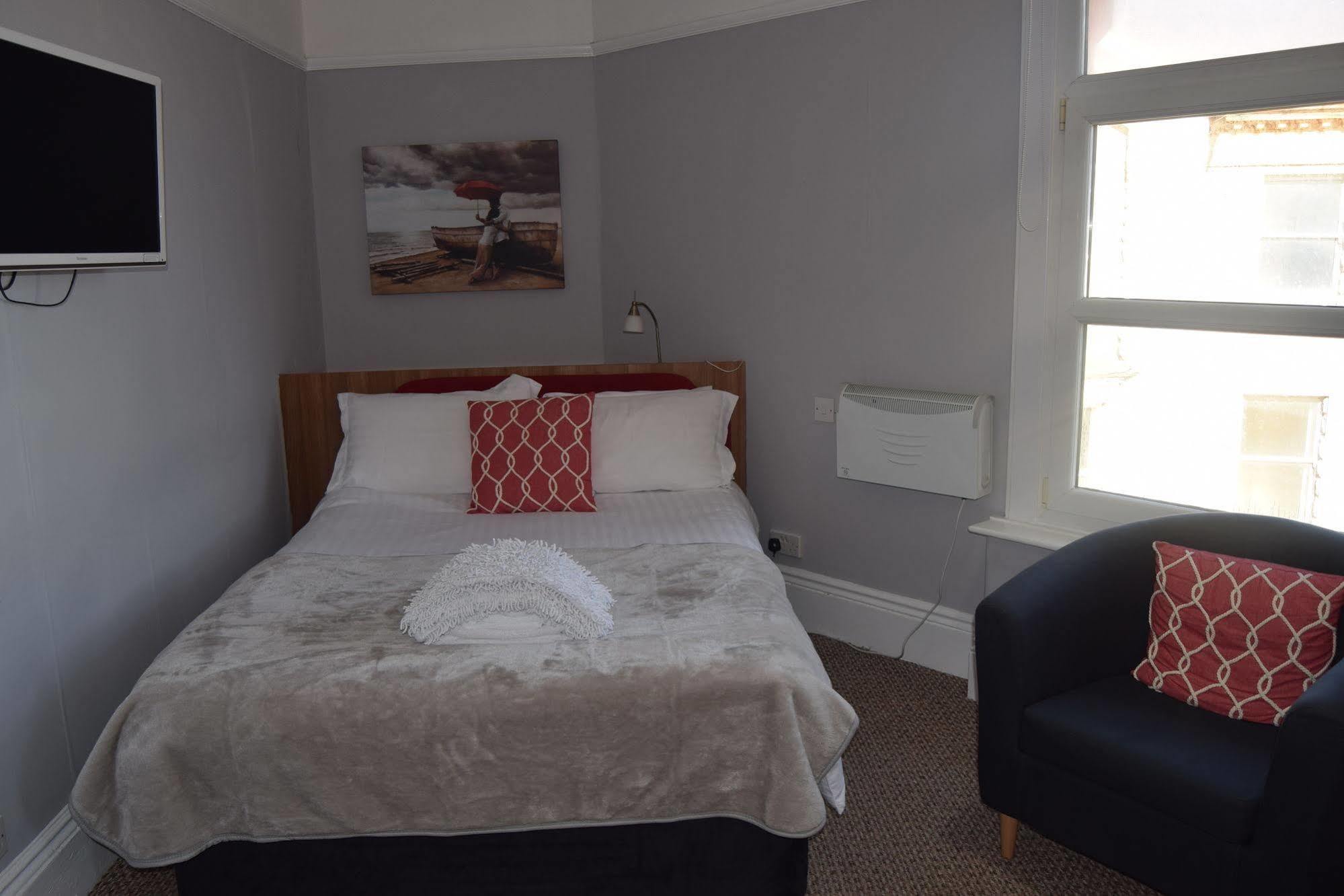 Bed and Breakfast The Blenheim Dawlish Zewnętrze zdjęcie