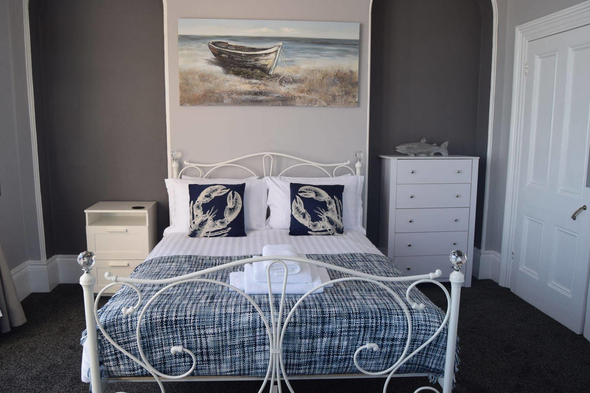 Bed and Breakfast The Blenheim Dawlish Zewnętrze zdjęcie