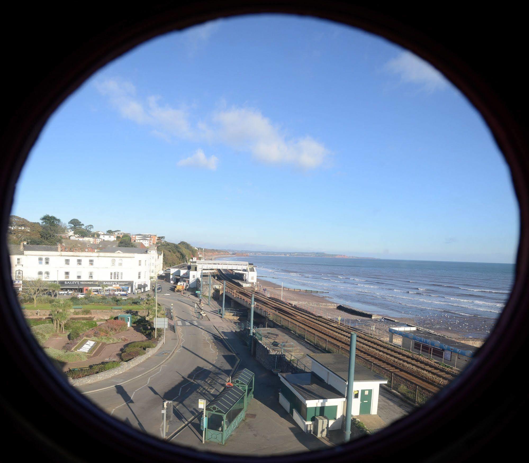 Bed and Breakfast The Blenheim Dawlish Zewnętrze zdjęcie