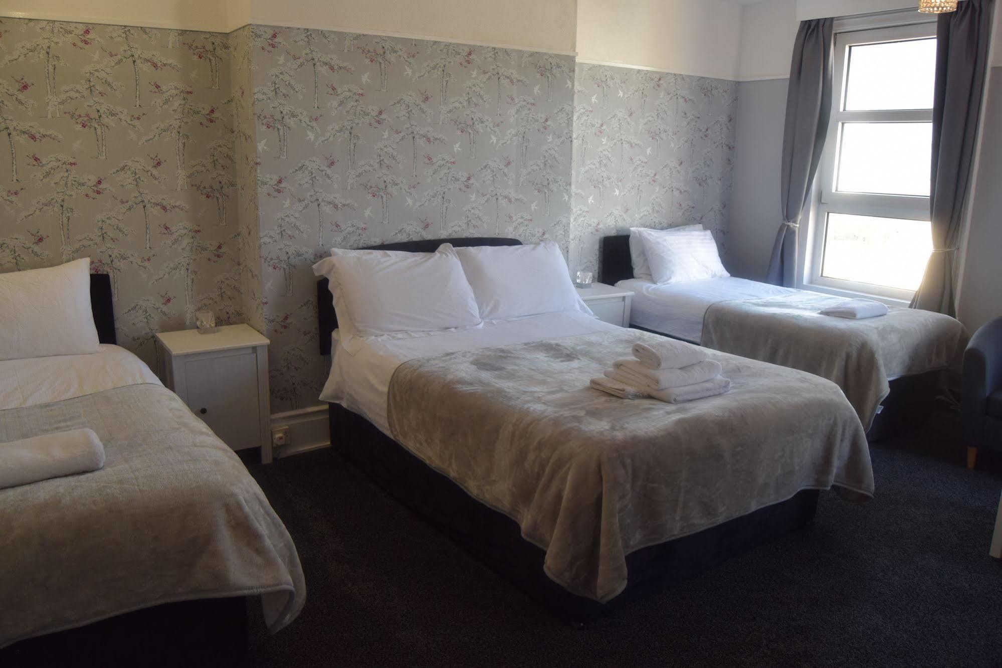 Bed and Breakfast The Blenheim Dawlish Zewnętrze zdjęcie